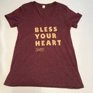 T-shirt Bless Your Heart.